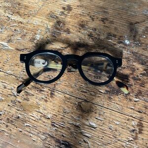 SEE Black Round Glasses with Tortoise Arms